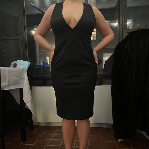 NWT Whyte Valentyne black dress - Picture 2 of 4